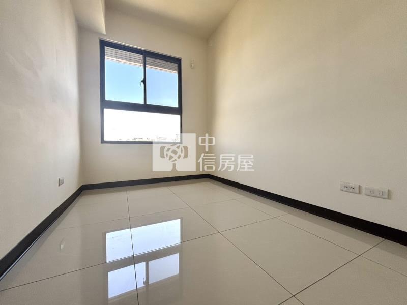 【神馬】誠佳悠閱高樓層景觀露臺戶三房+車位房屋室內格局與周邊環境