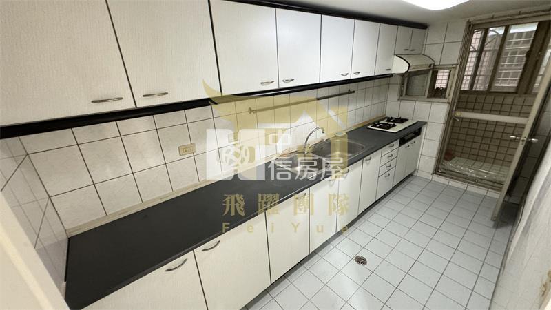 【專委】體育園區 南亞商圈 太子鎮雙併電梯(車位輪抽)房屋室內格局與周邊環境