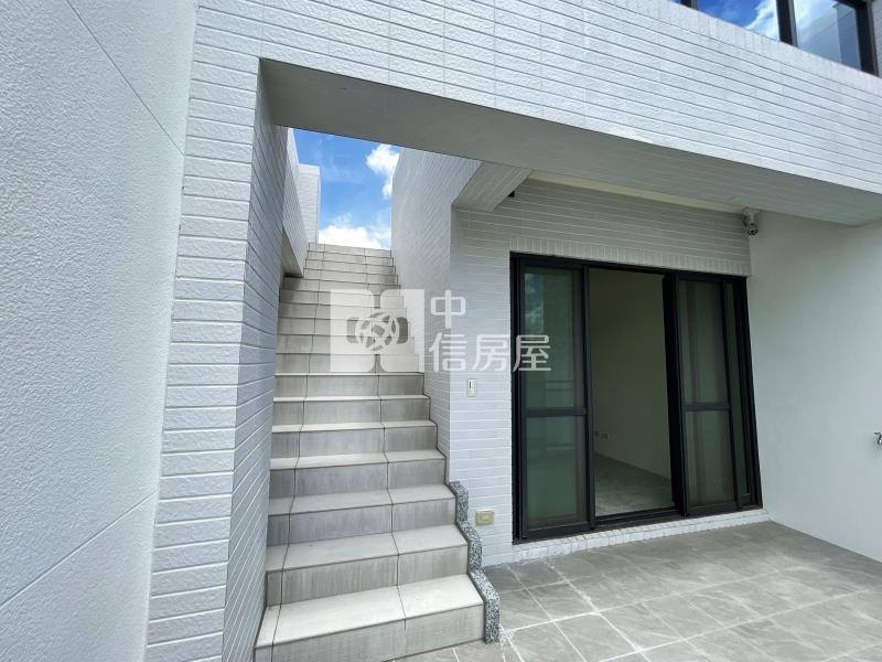弘富重劃區|全新電梯別墅|五大房A7房屋室內格局與周邊環境