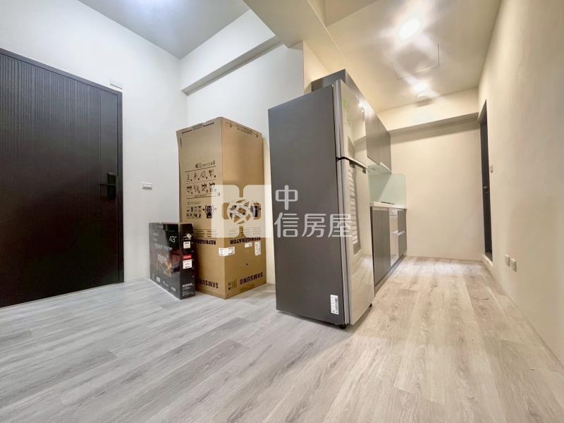 頭份辰翔呈祥三房平車美廈房屋室內格局與周邊環境