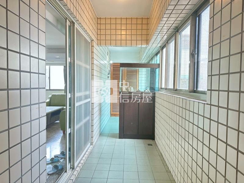 南屯捷運宅翰陽尊邸大四房雙平車房屋室內格局與周邊環境