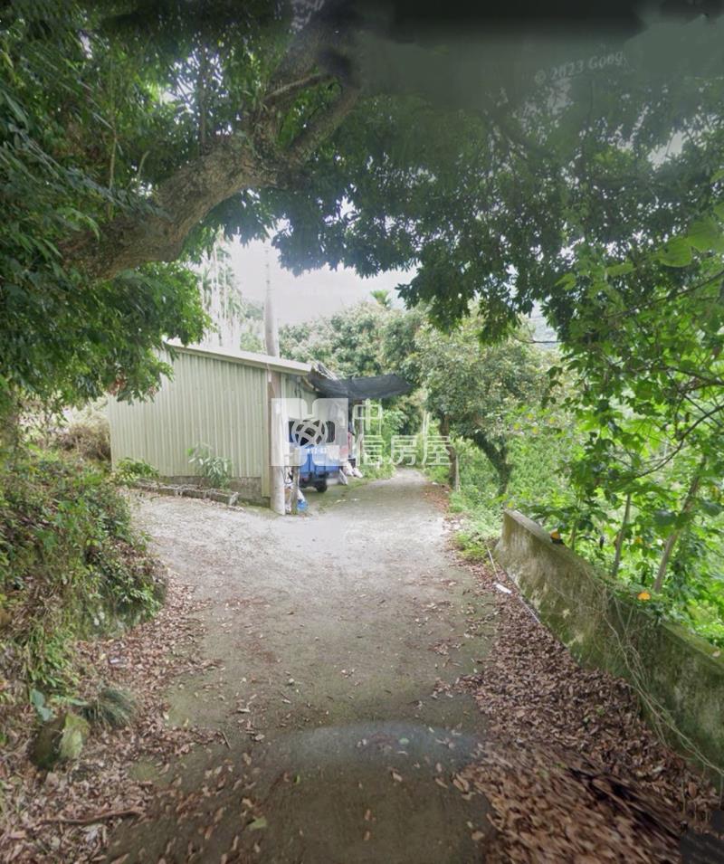 台南關子嶺1.4甲柑橘果園農牧用地房屋室內格局與周邊環境