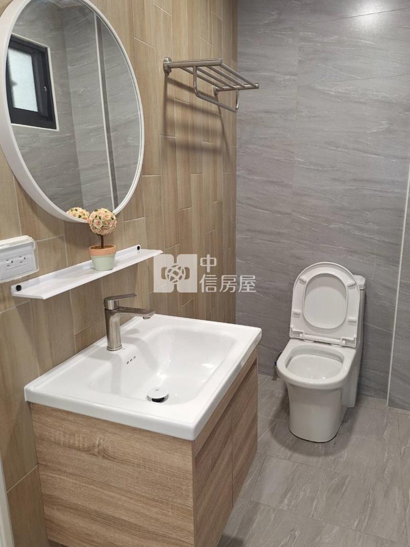 歸仁文化國小為鄰整新車墅房屋室內格局與周邊環境