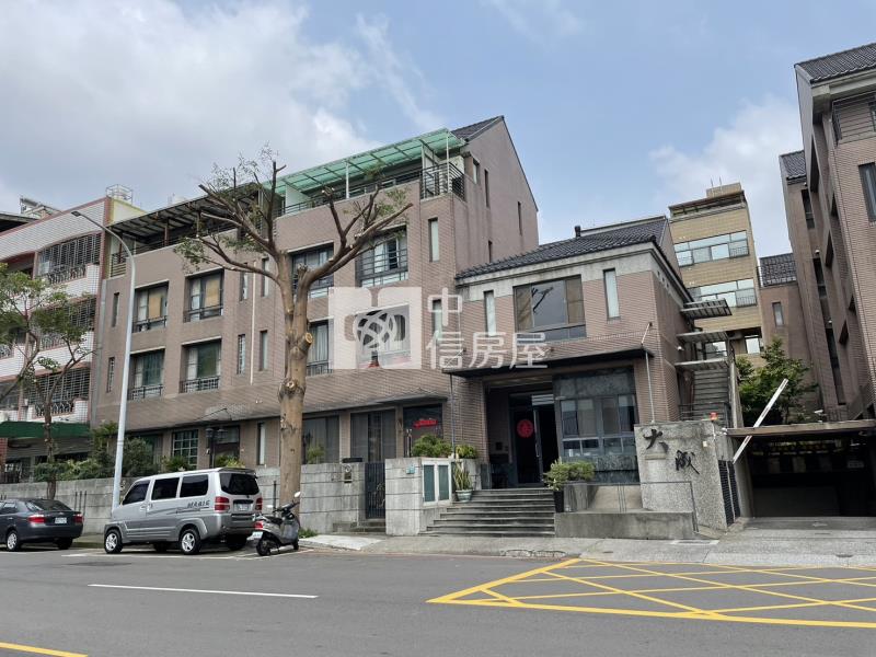 七期電梯別墅邊間戶房屋室內格局與周邊環境