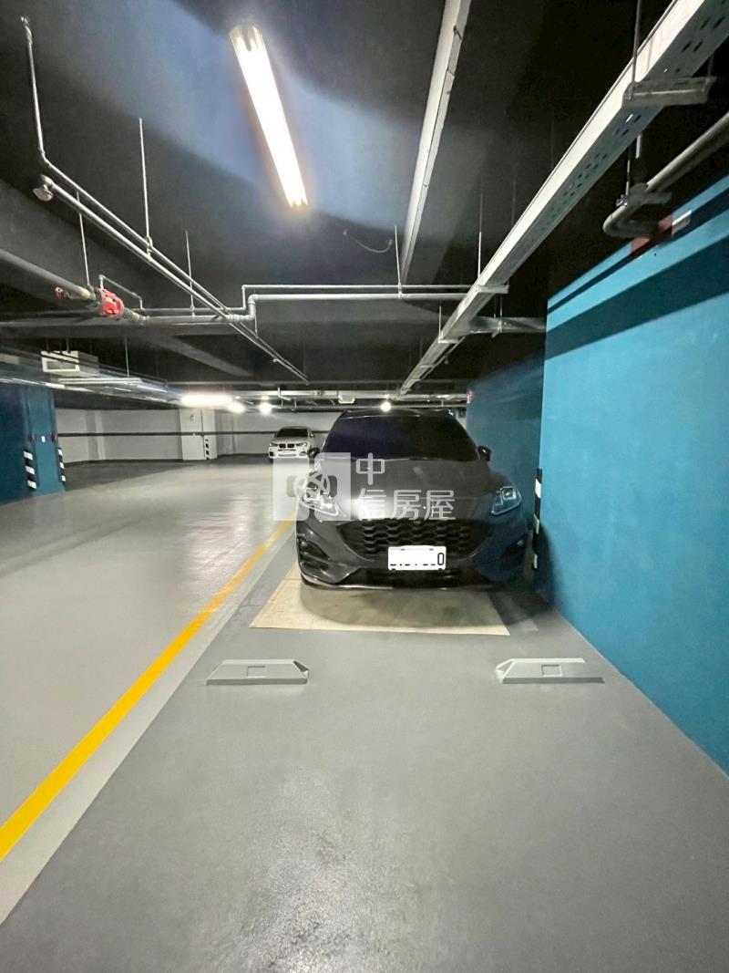 新光特區兩房平車房屋室內格局與周邊環境
