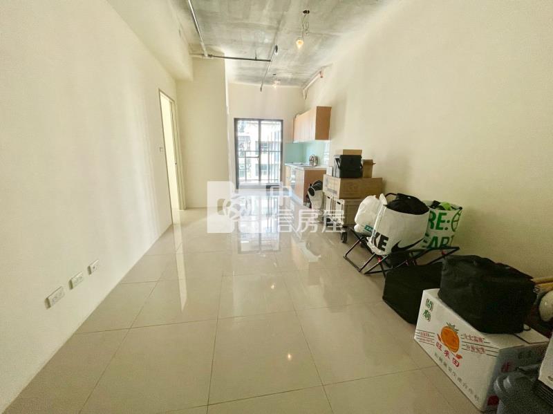 新光特區兩房平車房屋室內格局與周邊環境