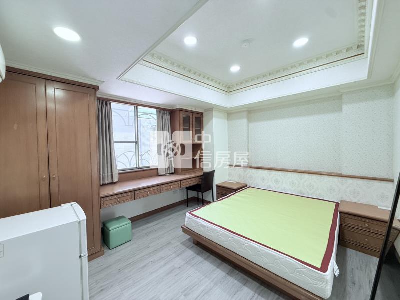 陽明商圈四房平車房屋室內格局與周邊環境