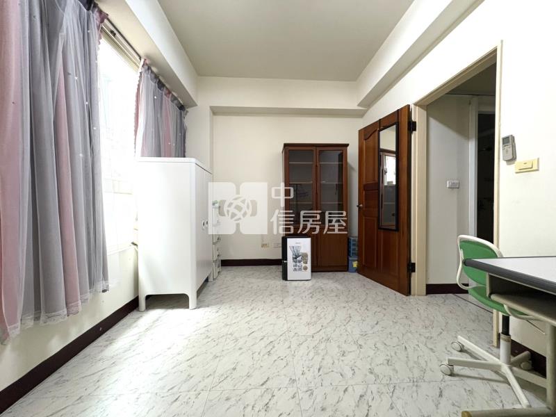 曉明歐堡震後花園別墅房屋室內格局與周邊環境