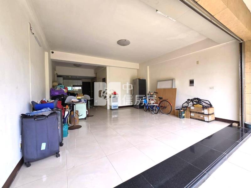 高鐵A18水岸店面別墅房屋室內格局與周邊環境