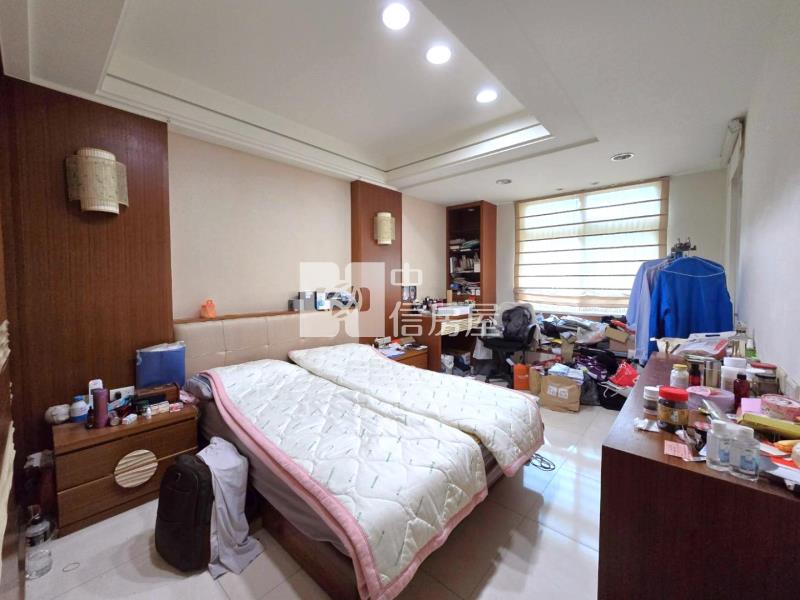 高鐵A18水岸店面別墅房屋室內格局與周邊環境