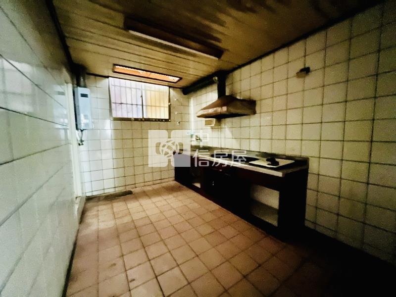 低總價透天房屋室內格局與周邊環境