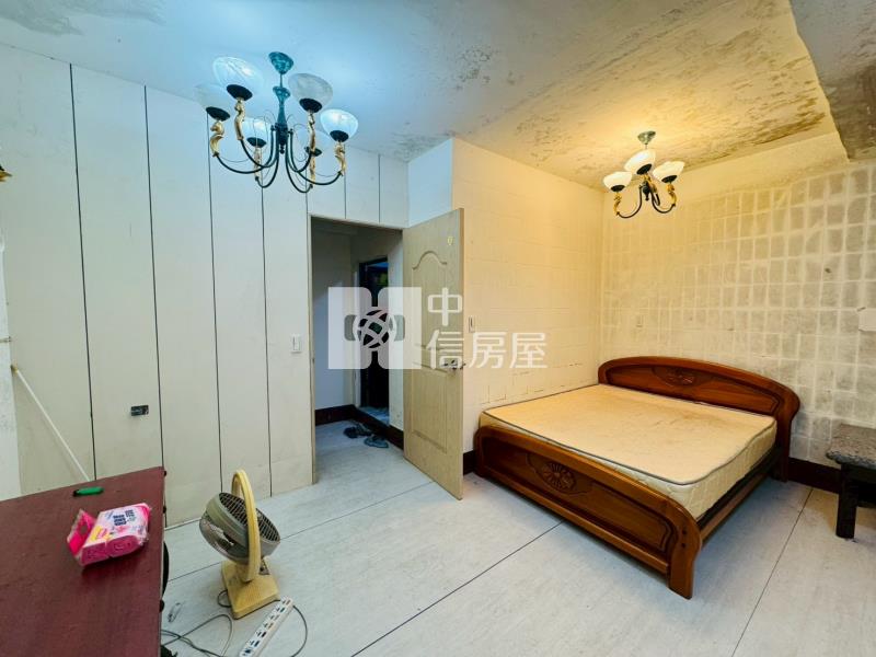 ●基隆塔旁2樓房屋室內格局與周邊環境