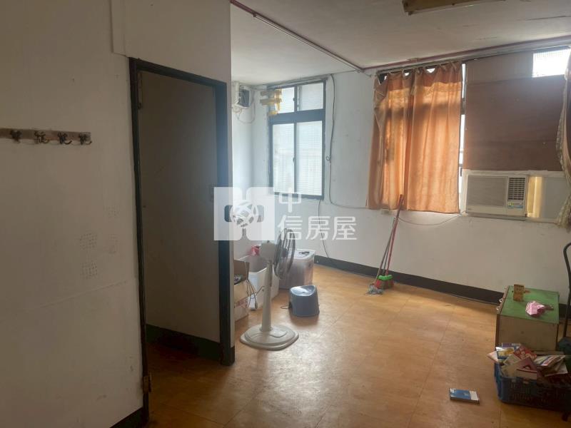 ●自來街透天住店房屋室內格局與周邊環境