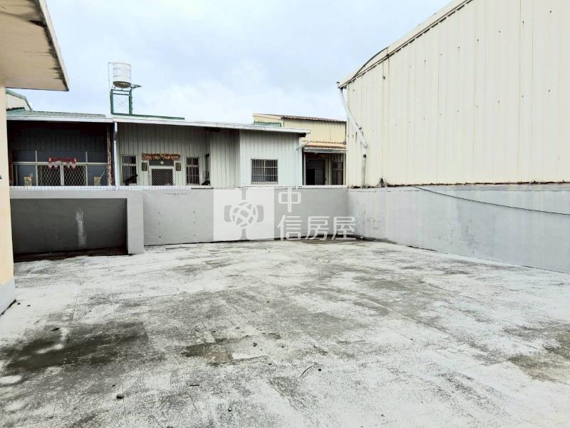 九如雙車透天房屋室內格局與周邊環境