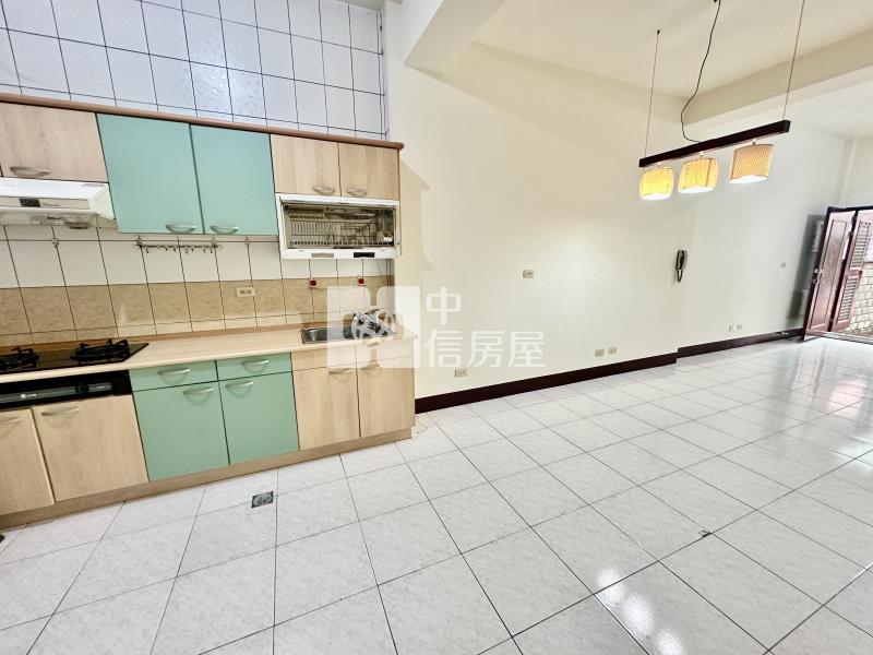 竹南前庭美透天房屋室內格局與周邊環境