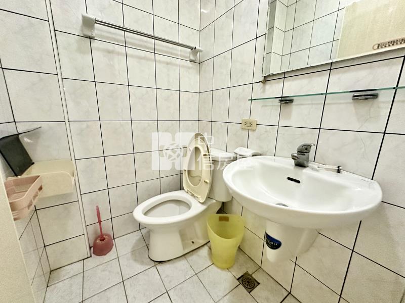 竹南前庭美透天房屋室內格局與周邊環境
