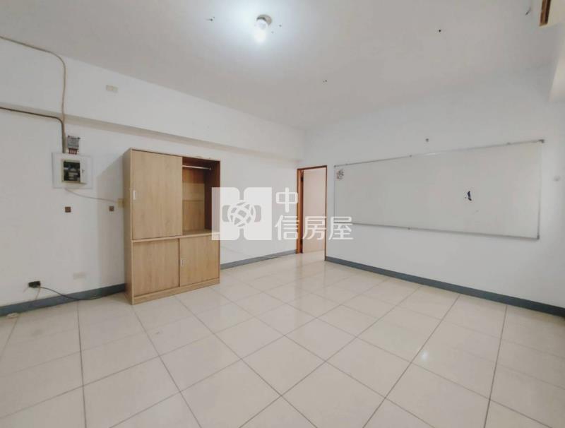 近南紡.南府天廈住商用樓店房屋室內格局與周邊環境