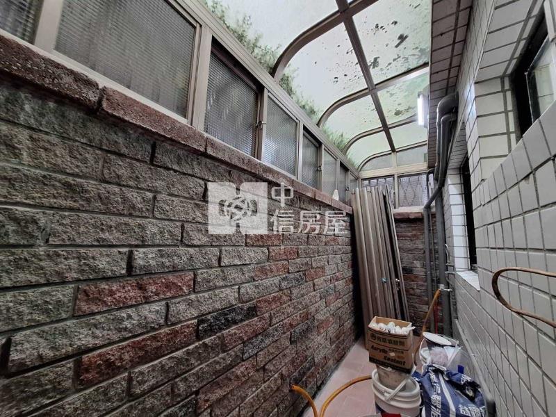 龍潭交流道/麥當勞旁超值美透天/有孝親房房屋室內格局與周邊環境