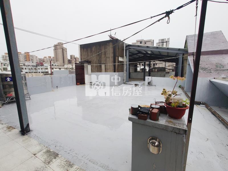 卡迪亞健身3房5F房屋室內格局與周邊環境