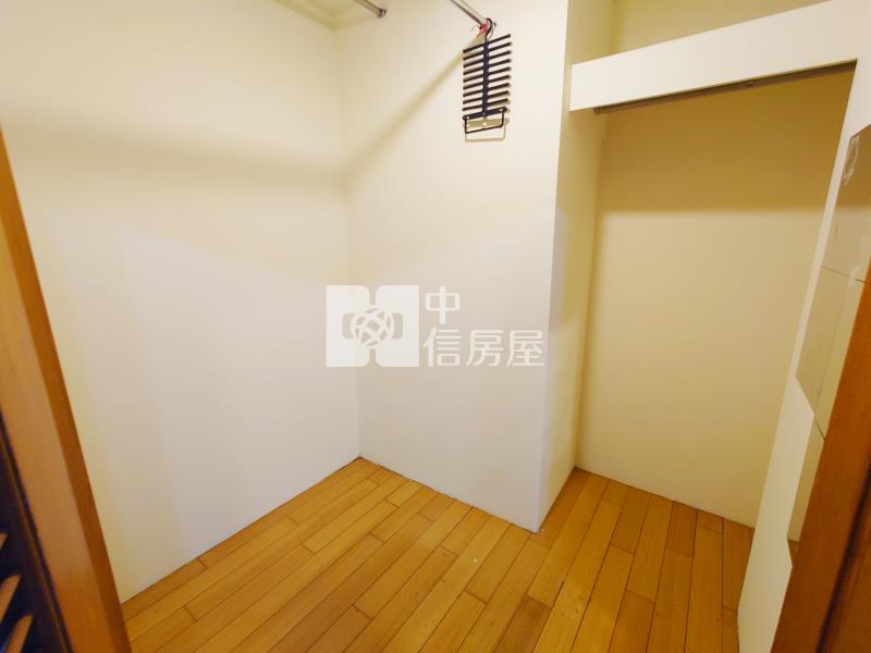 卡迪亞健身3房4F房屋室內格局與周邊環境