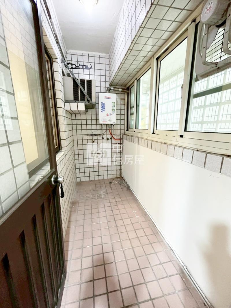 建國學區富貴3房無車位房屋室內格局與周邊環境