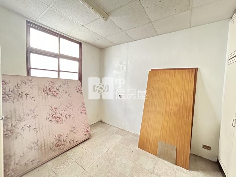 八德介壽路透天+角地房屋室內格局與周邊環境