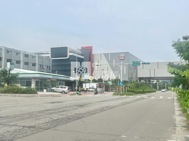 竹南園區科七大面寬電梯住店房屋室內格局與周邊環境