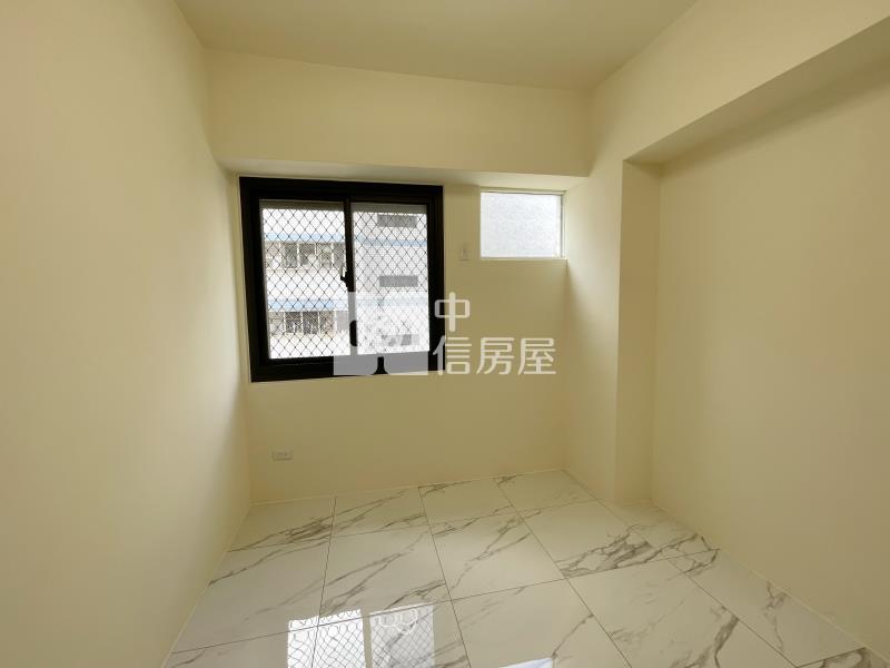 綠景天下三房平車房屋室內格局與周邊環境