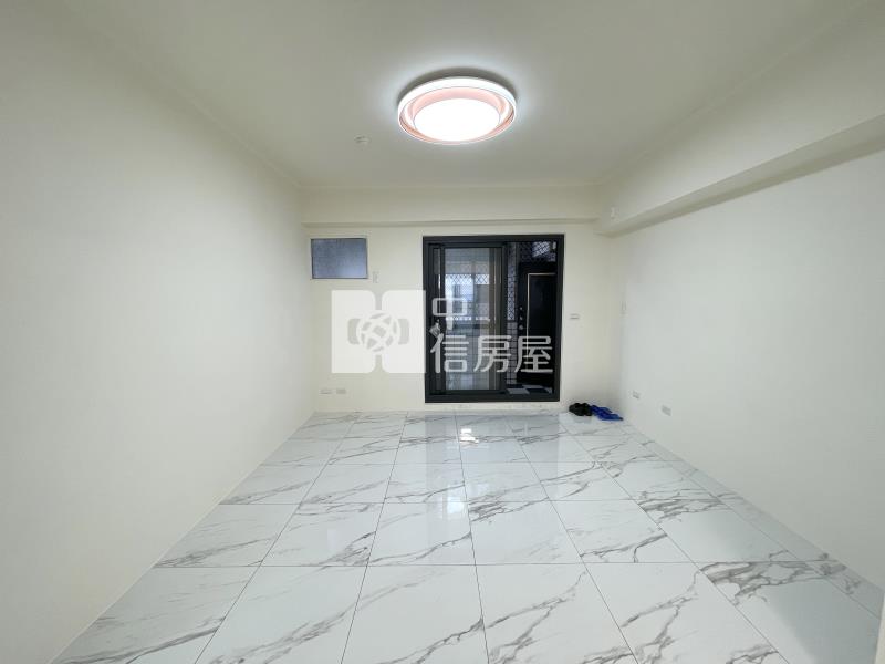 綠景天下三房平車房屋室內格局與周邊環境