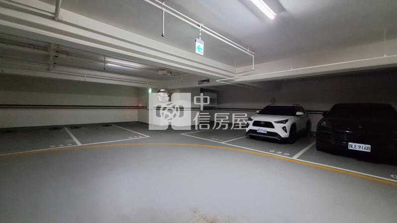 涵境高樓視野面公園大三房雙平車房屋室內格局與周邊環境