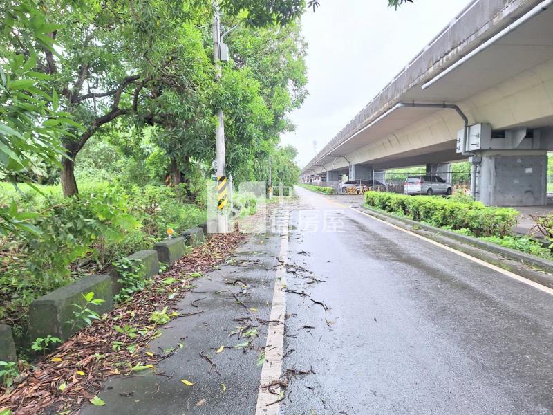 歸仁86雙面路低總價農地1房屋室內格局與周邊環境