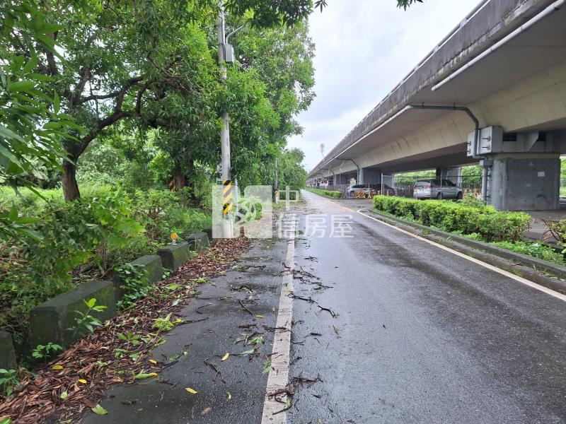 歸仁86雙面路低總價農地2房屋室內格局與周邊環境