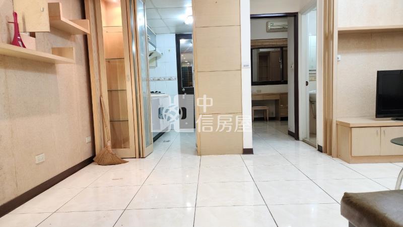 桃園大業臻愛歐洲美2房+平車房屋室內格局與周邊環境