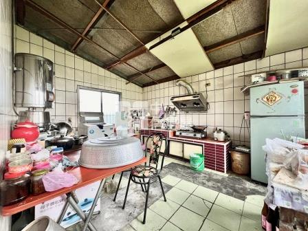 屏東農舍-高樹面寬合法山景農舍房屋室內格局與周邊環境