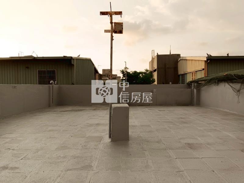 小港國小整修健身三房公寓房屋室內格局與周邊環境