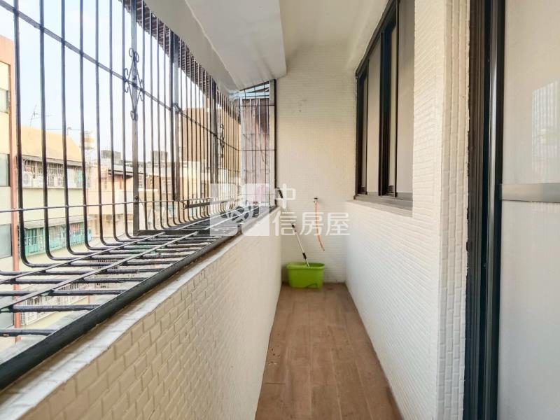 小港國小整修健身三房公寓房屋室內格局與周邊環境