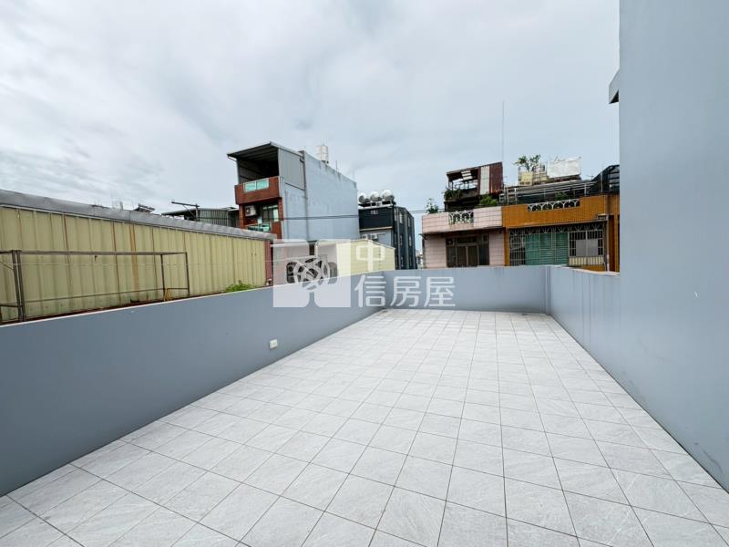 山仔頂市場超美店住房屋室內格局與周邊環境