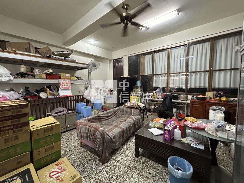 水湳6米大面寬商業用店住房屋室內格局與周邊環境