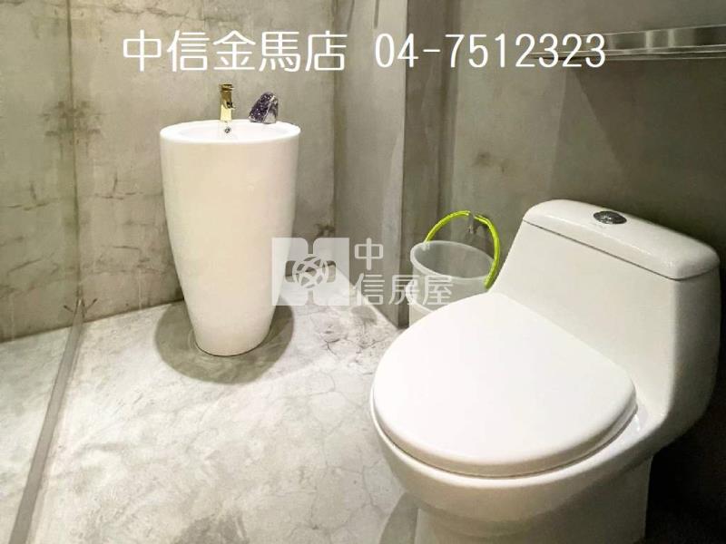 金馬路高級美店面房屋室內格局與周邊環境