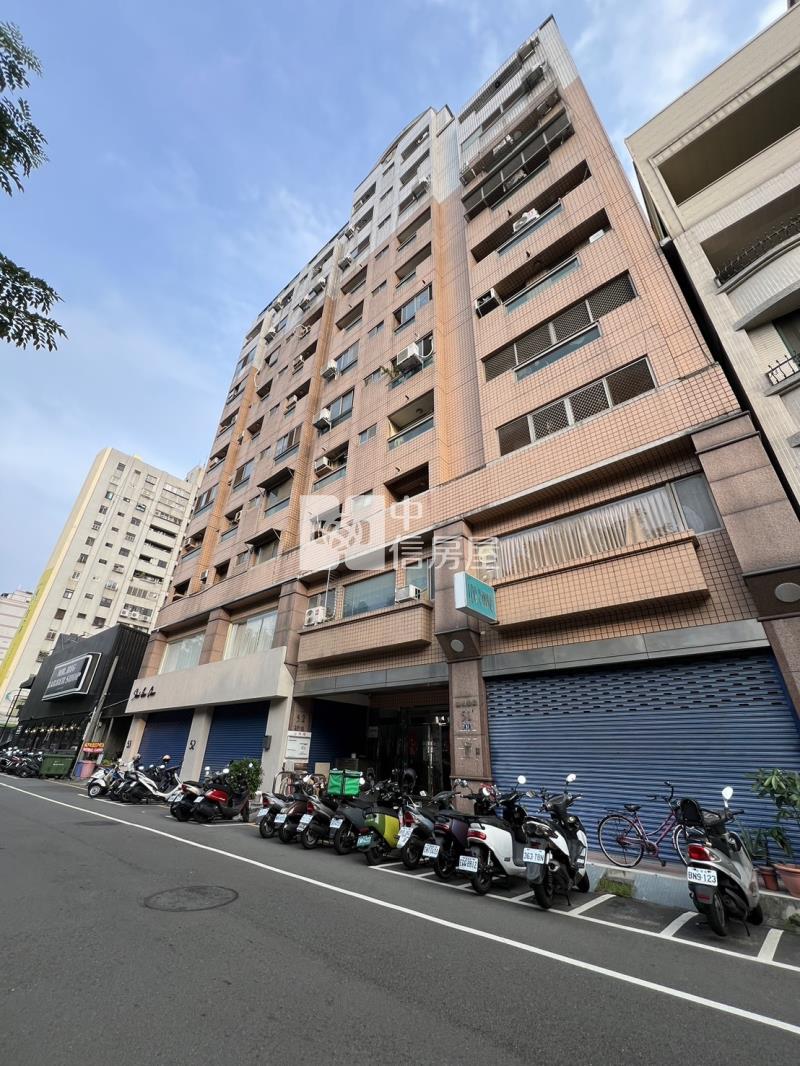 教育大學旁向上商圈低總價電梯套房房屋室內格局與周邊環境