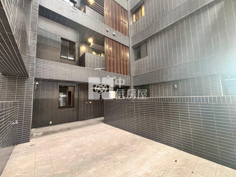 研森稀有露台全新未住三房平車電寓房屋室內格局與周邊環境