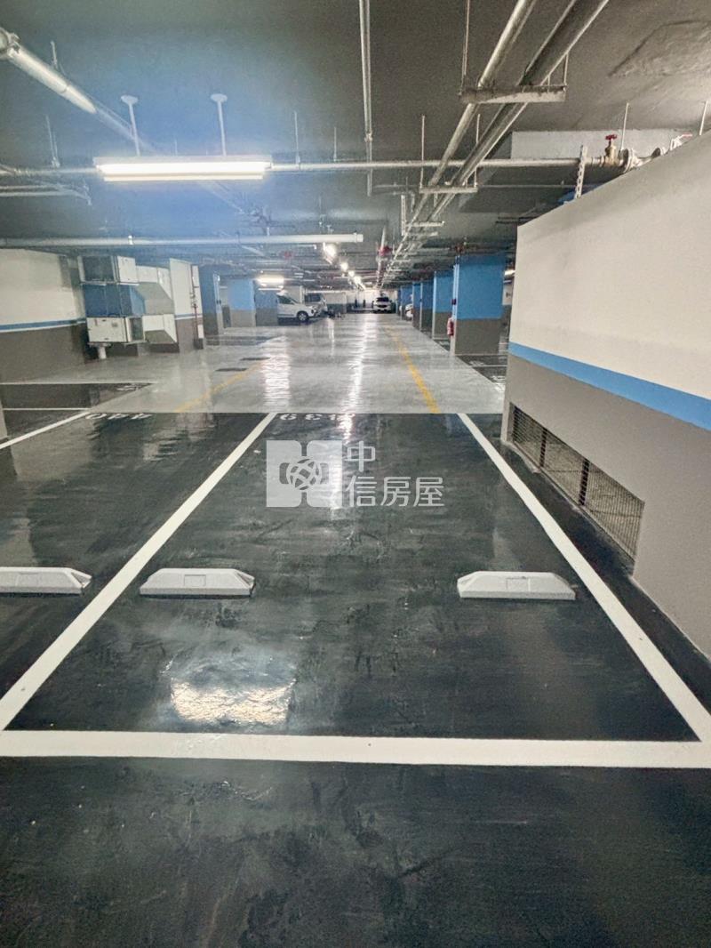 研森稀有露台全新未住三房平車電寓房屋室內格局與周邊環境