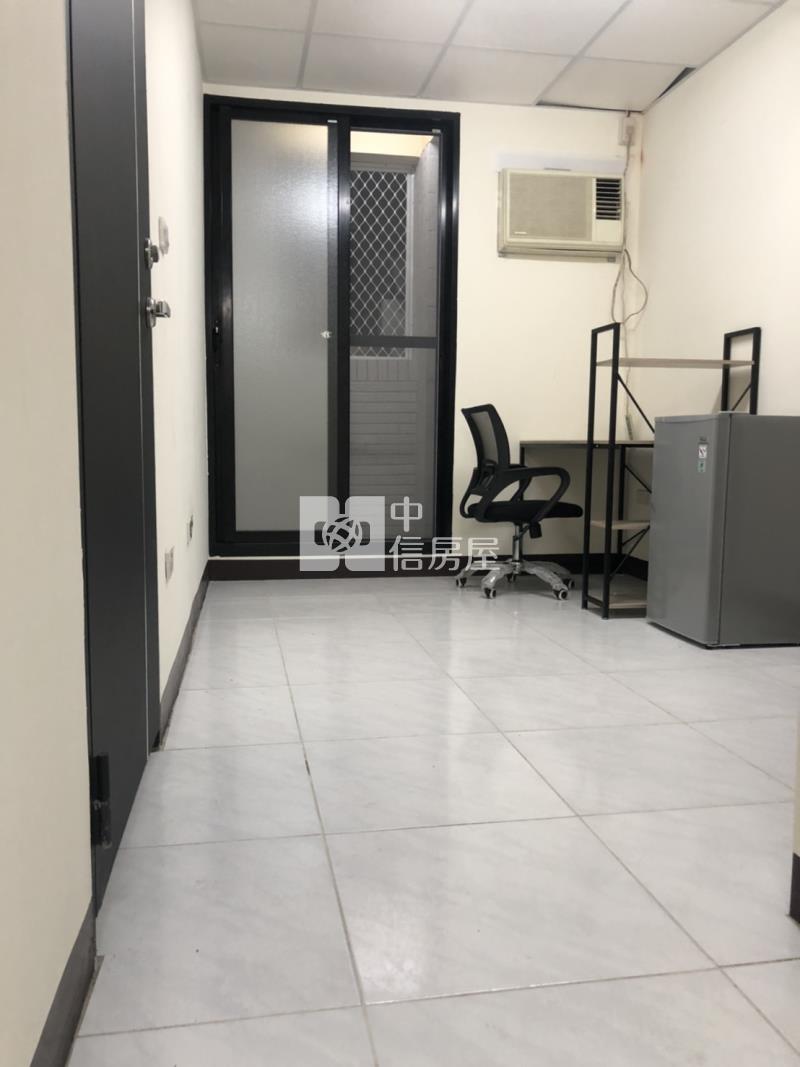 近成大整新五套房透天房屋室內格局與周邊環境