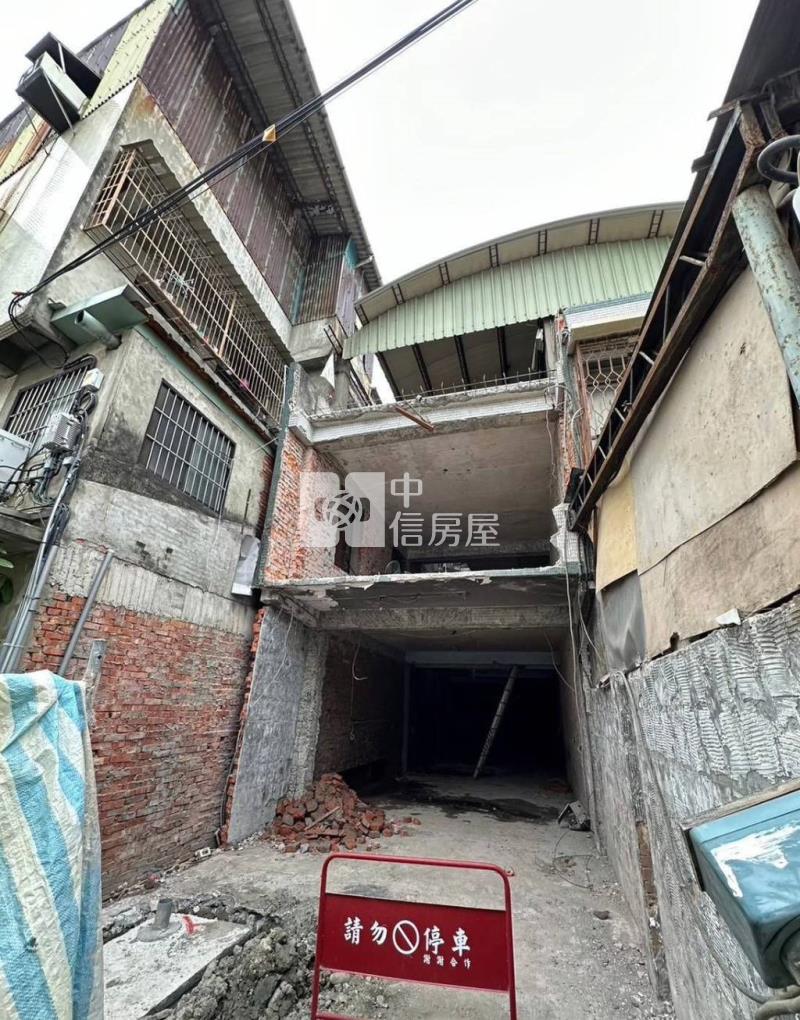 近五權車站臨路方正商業用地房屋室內格局與周邊環境