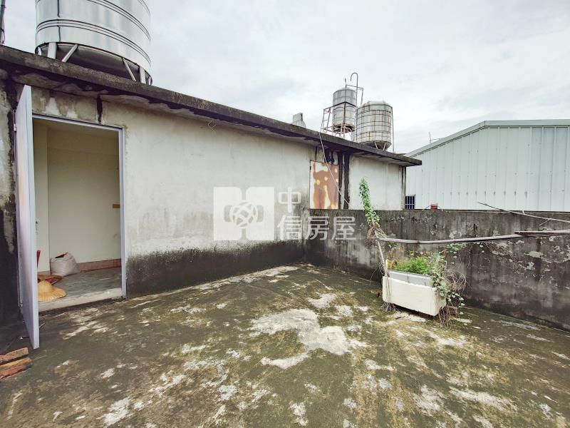 軍和街邊間透天房屋室內格局與周邊環境