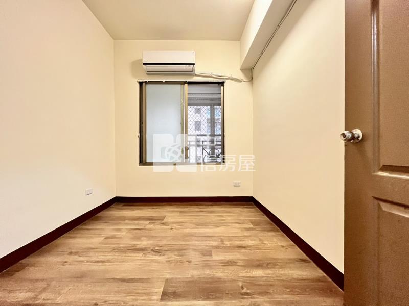 頂好文心精美三房平車房屋室內格局與周邊環境