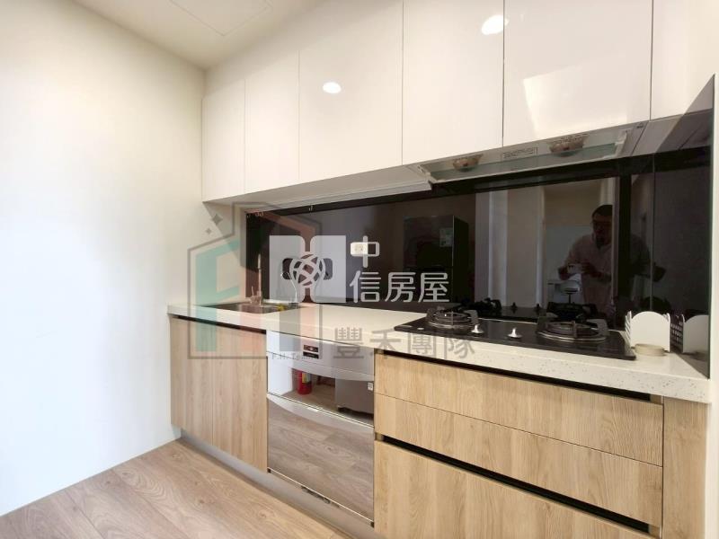 【豐禾】楊梅站前金鑽二房車房屋室內格局與周邊環境
