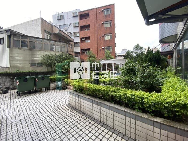 【豐禾】近A22新明夜市旁電梯三房雙車位房屋室內格局與周邊環境