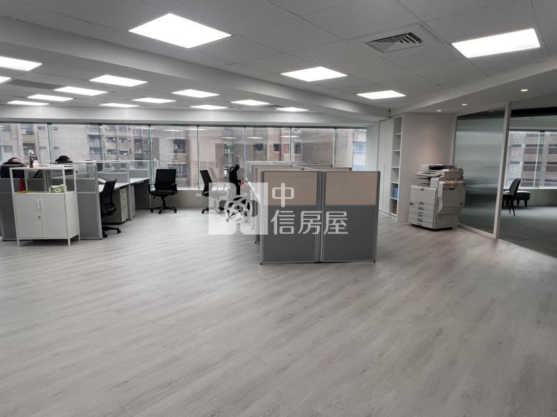 七期市政府站大空間商辦房屋室內格局與周邊環境