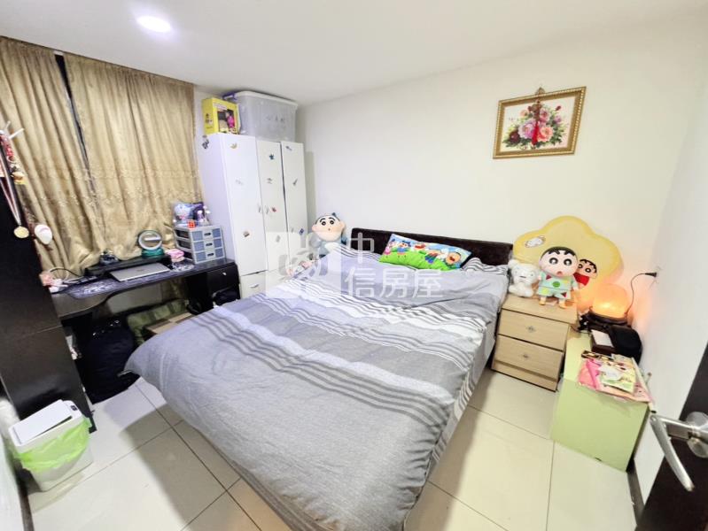 閱美館庭院3+1房車房屋室內格局與周邊環境